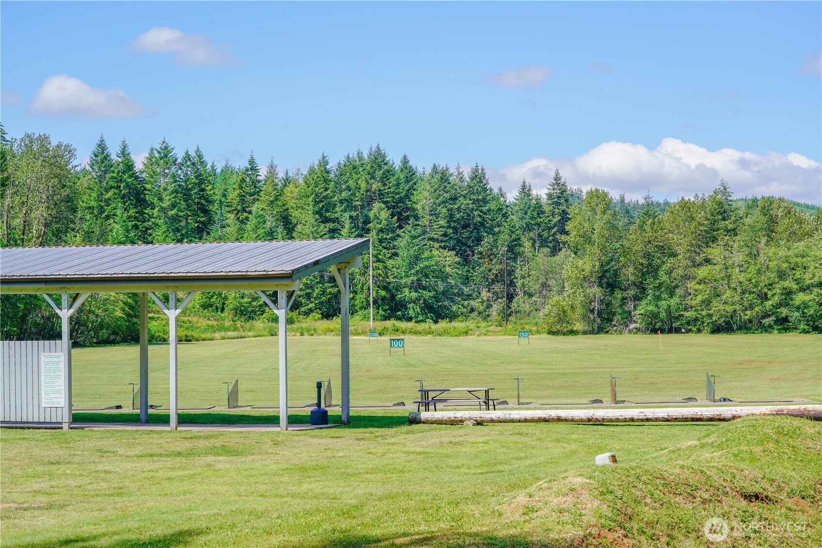 531 N Kokanee Ridge Drive , Hoodsport, WA 98548