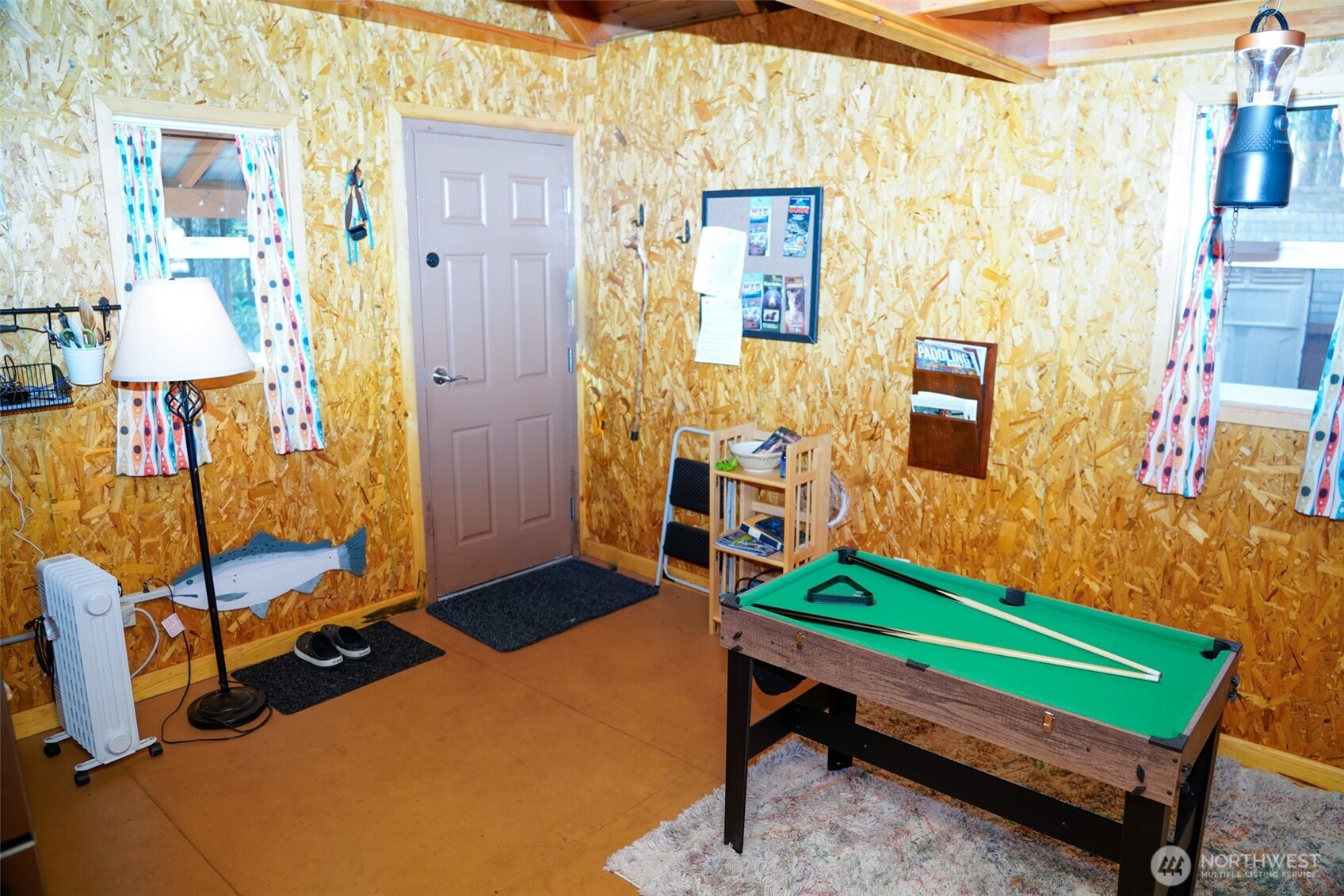 531 N Kokanee Ridge Drive , Hoodsport, WA 98548