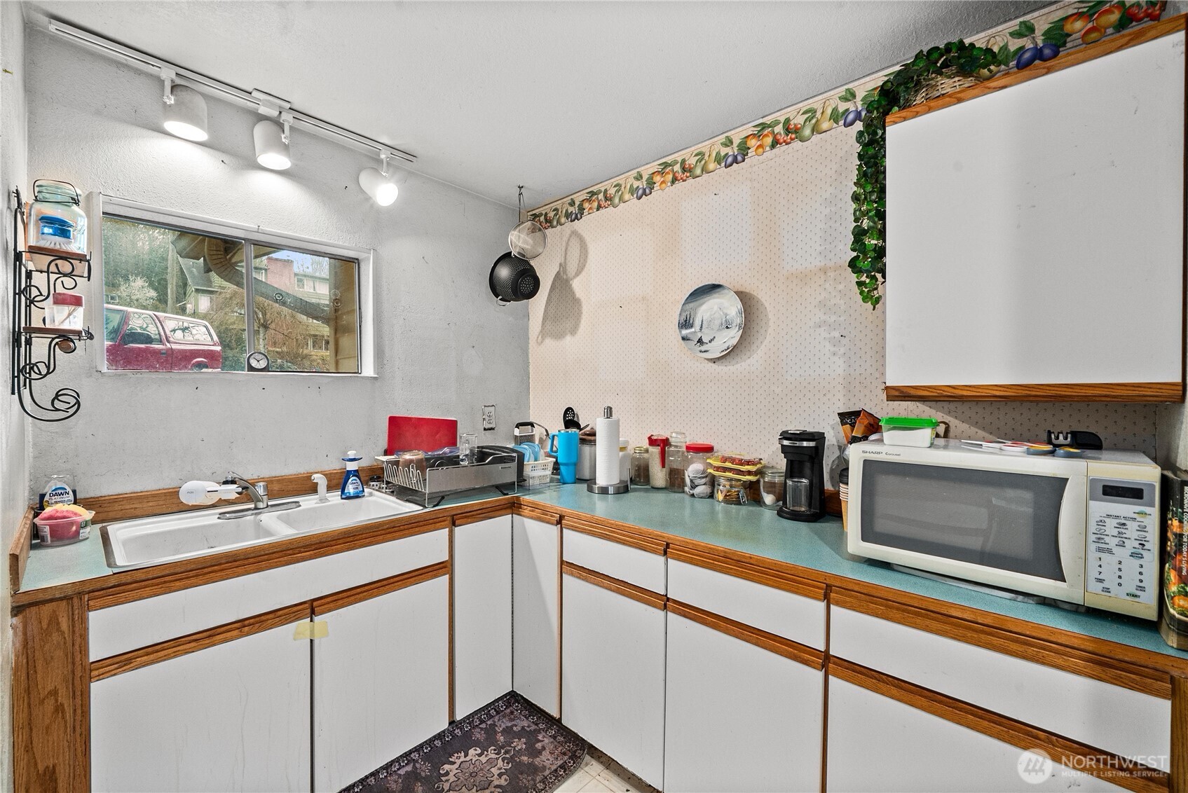 511 Division Street , Port Orchard, WA 98366