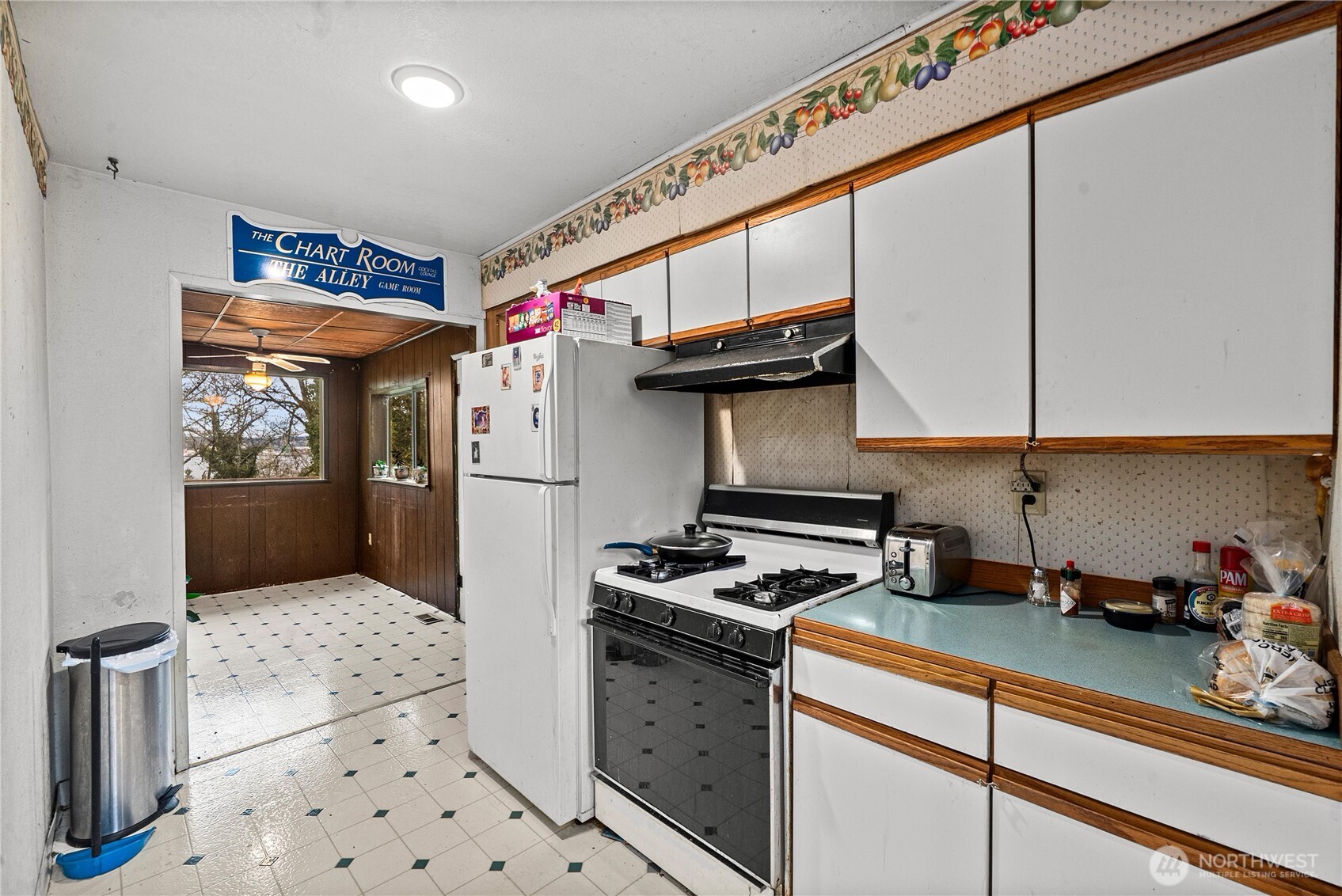 511 Division Street , Port Orchard, WA 98366