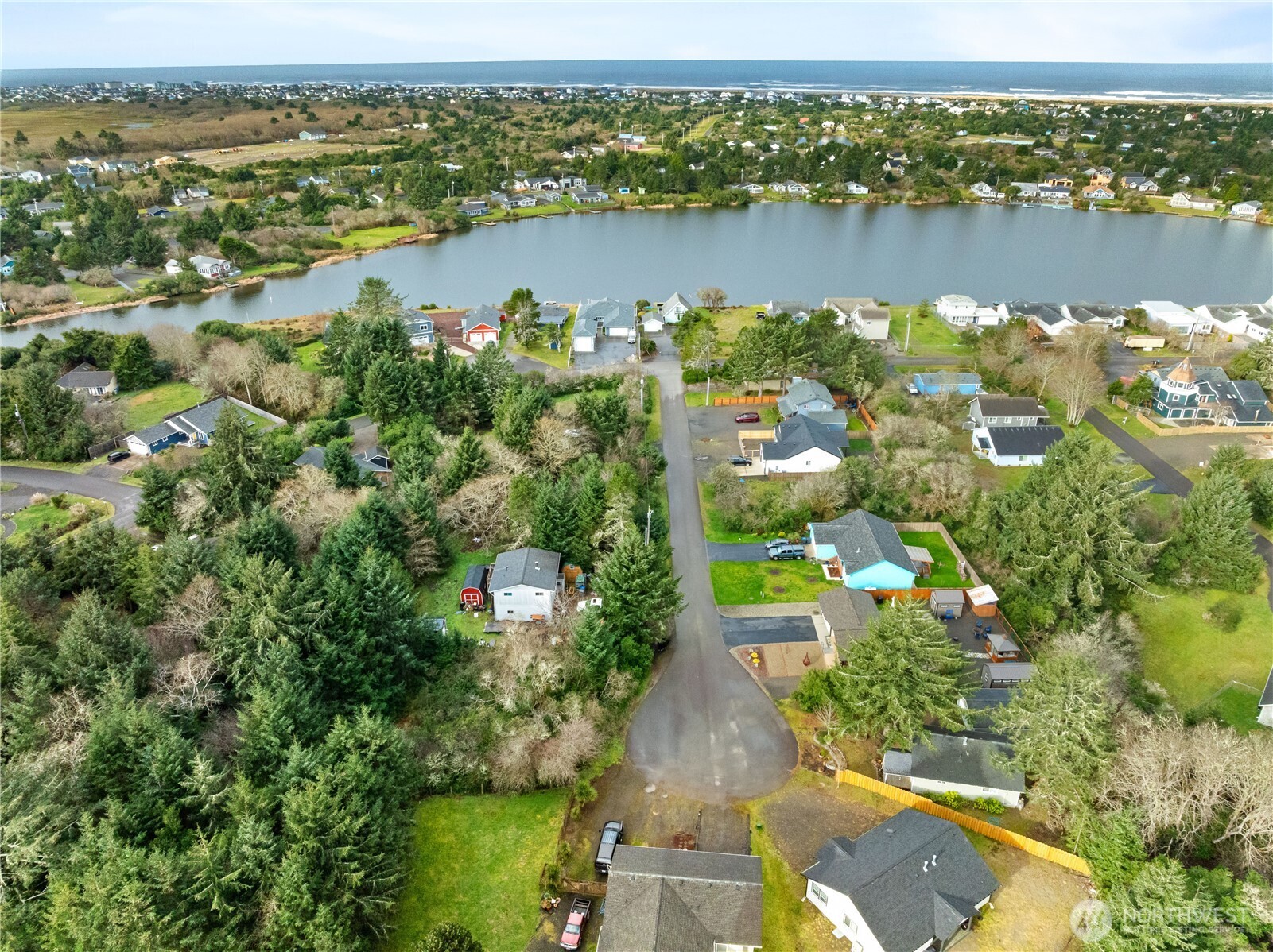 855 Hake Court SW, Ocean Shores, WA 98569