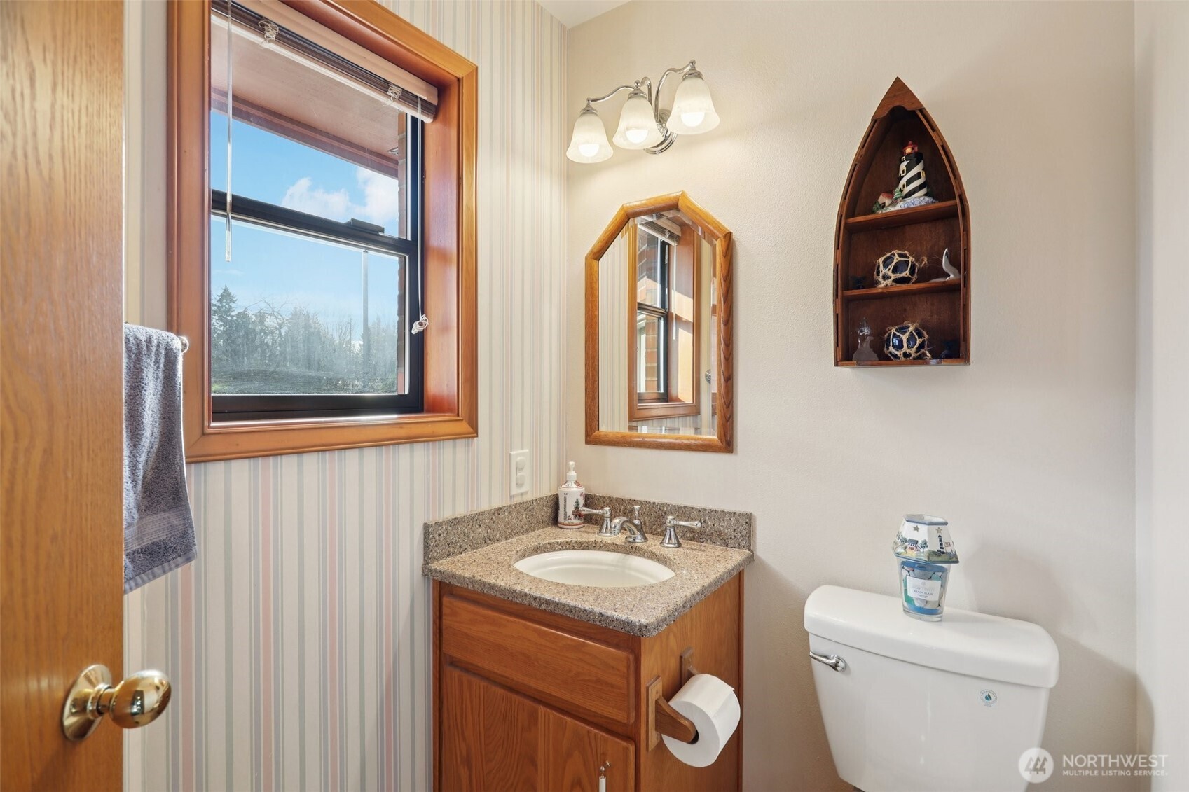 2910 13th Street SW, Puyallup, WA 98373