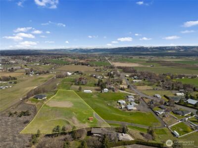 94 Kerley Drive , Walla Walla, WA 99362 - Photo 2