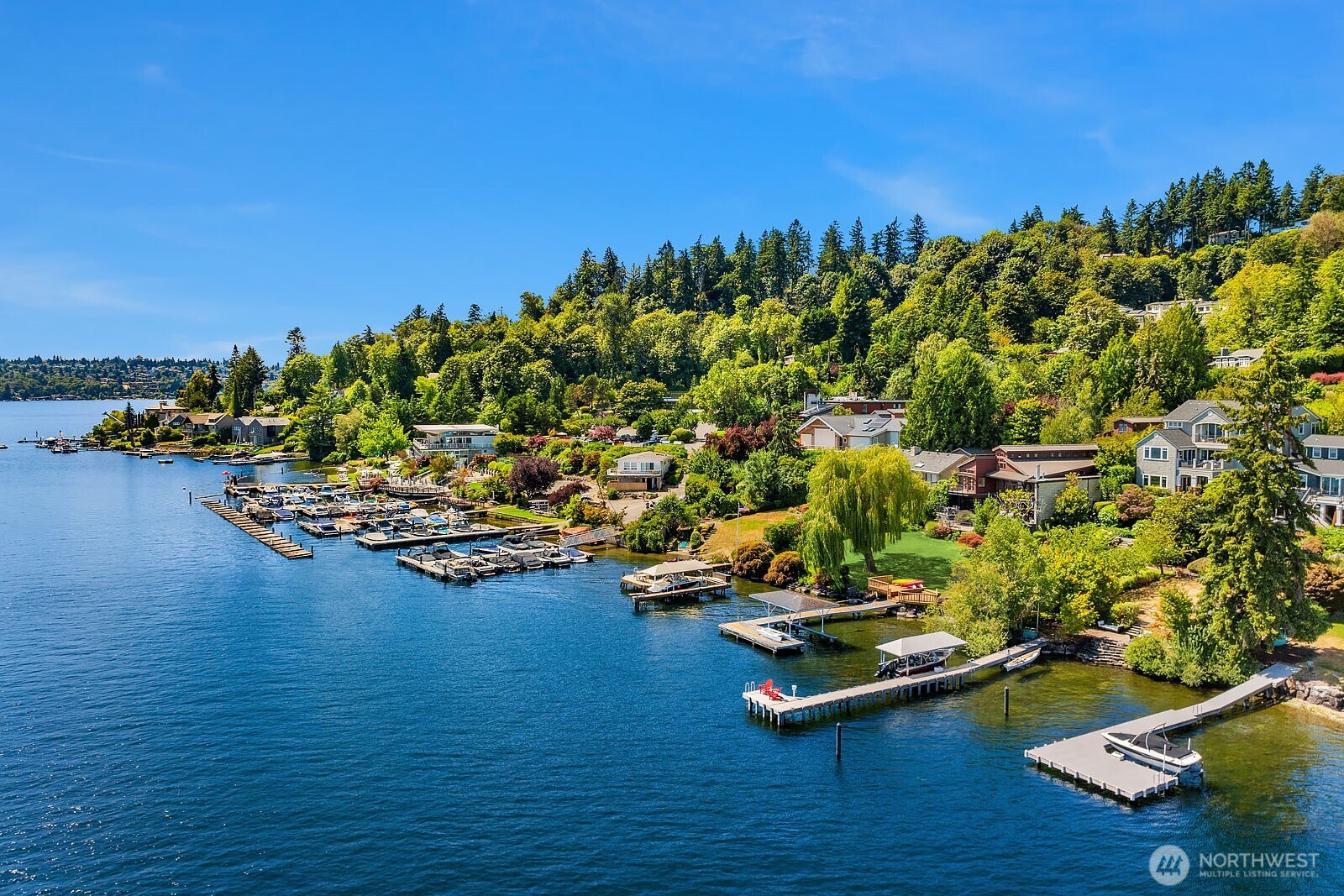 8260 Avalon Drive , Mercer Island, WA 98040
