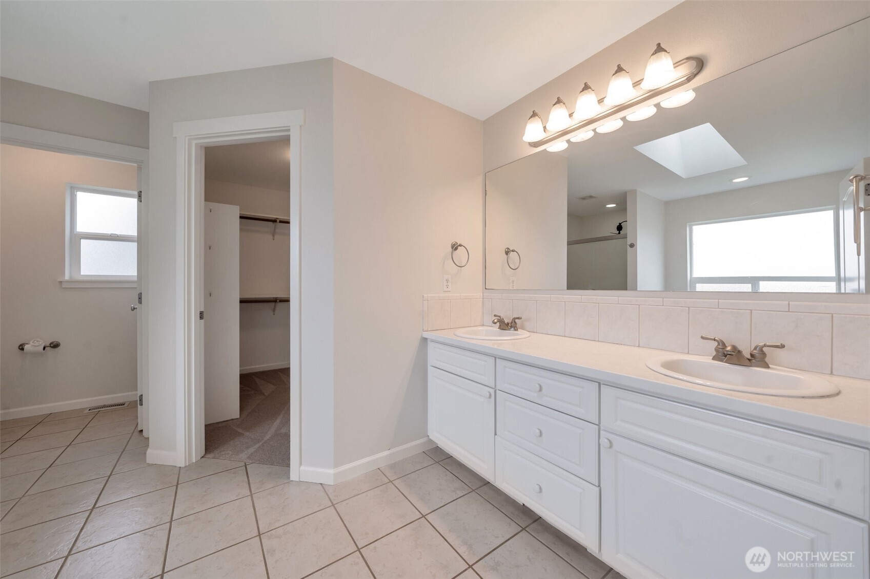 8145 BO Court SE, Olympia, WA 98501-9678