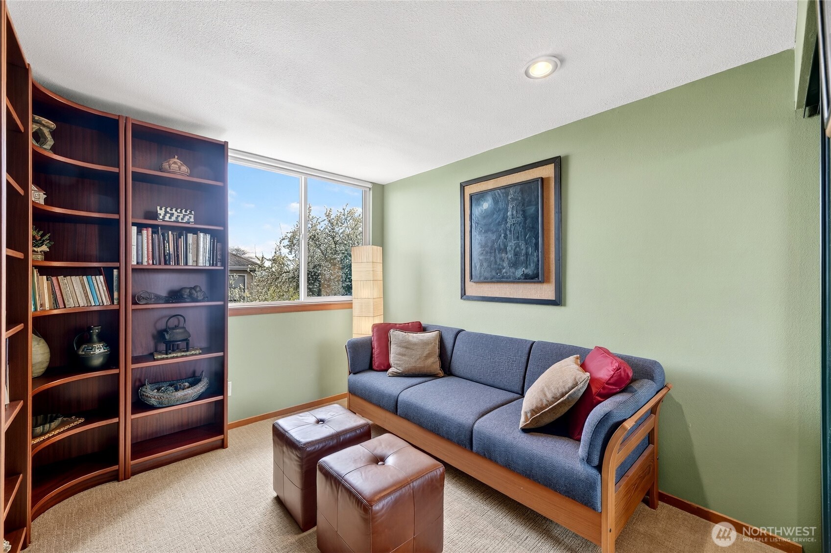 2350 10th Avenue E #201, Seattle, WA 98102