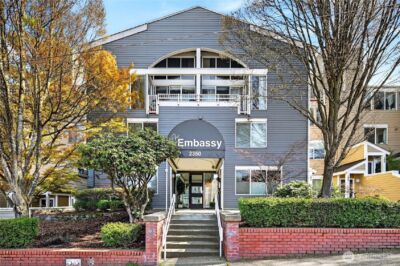 2350 10th Avenue E #201, Seattle, WA 98102 - Photo 18