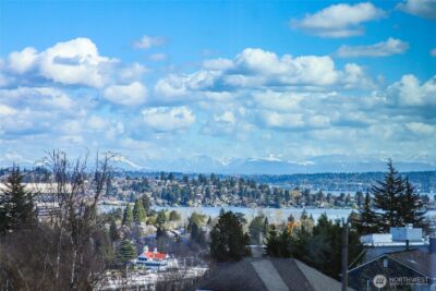 2350 10th Avenue E #201, Seattle, WA 98102 - Photo 6