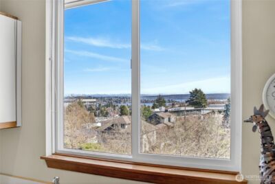 2350 10th Avenue E #201, Seattle, WA 98102 - Photo 7