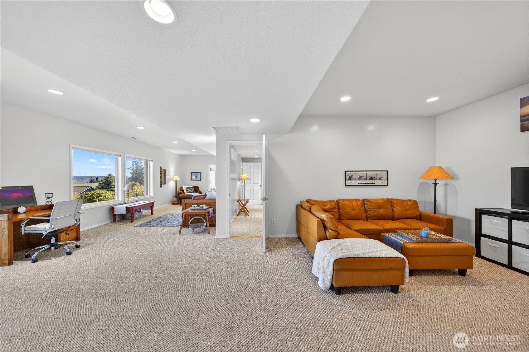 4621 Tanner View Drive , Clinton, WA 98236