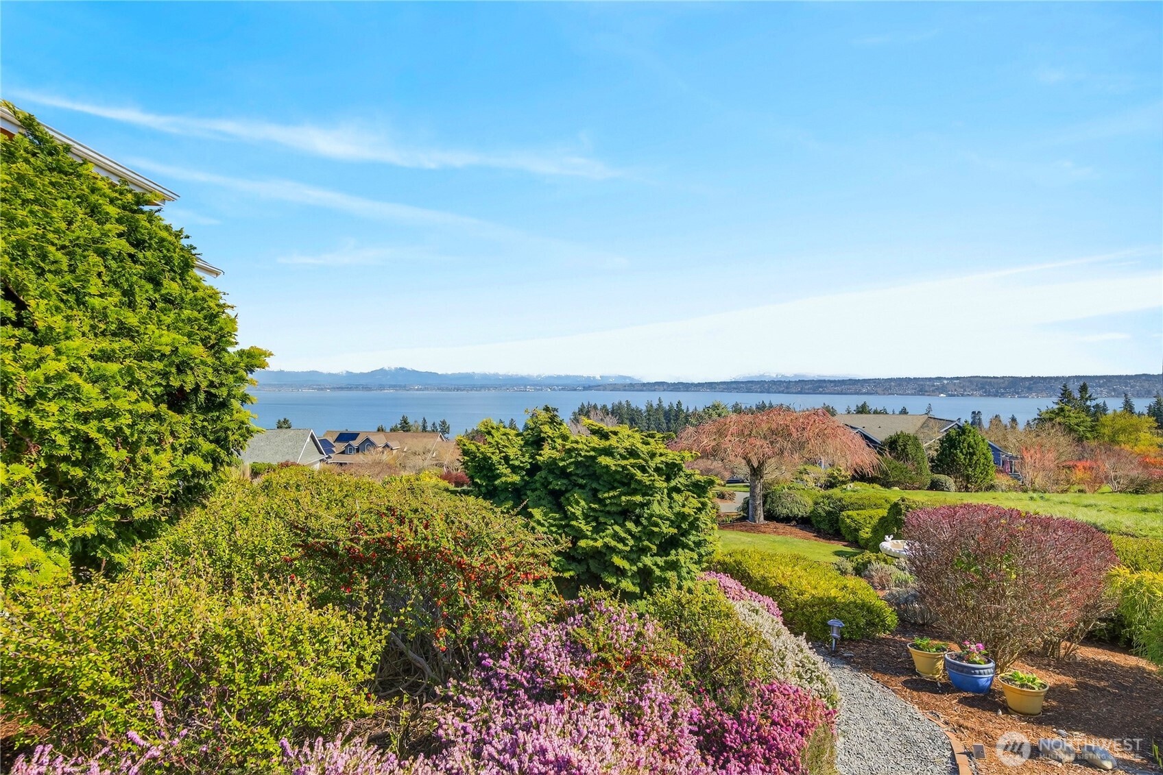 4621 Tanner View Drive , Clinton, WA 98236