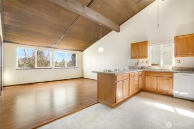 3023 Bridgeport Way W #B, University Place, WA 98466 - Photo 6