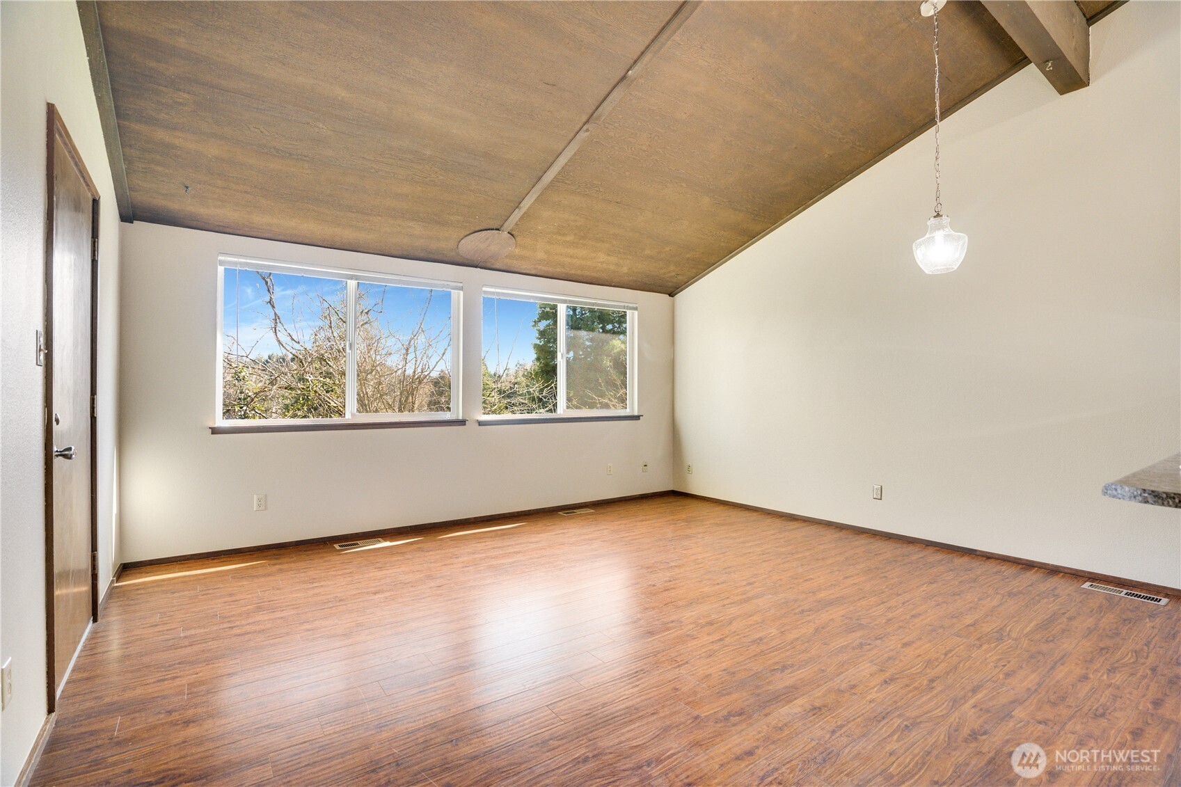 3023 Bridgeport Way W #B, University Place, WA 98466