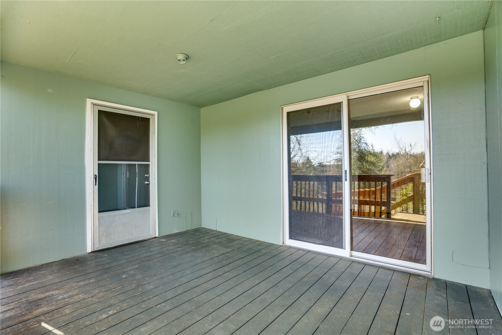 3023 Bridgeport Way W #B, University Place, WA 98466