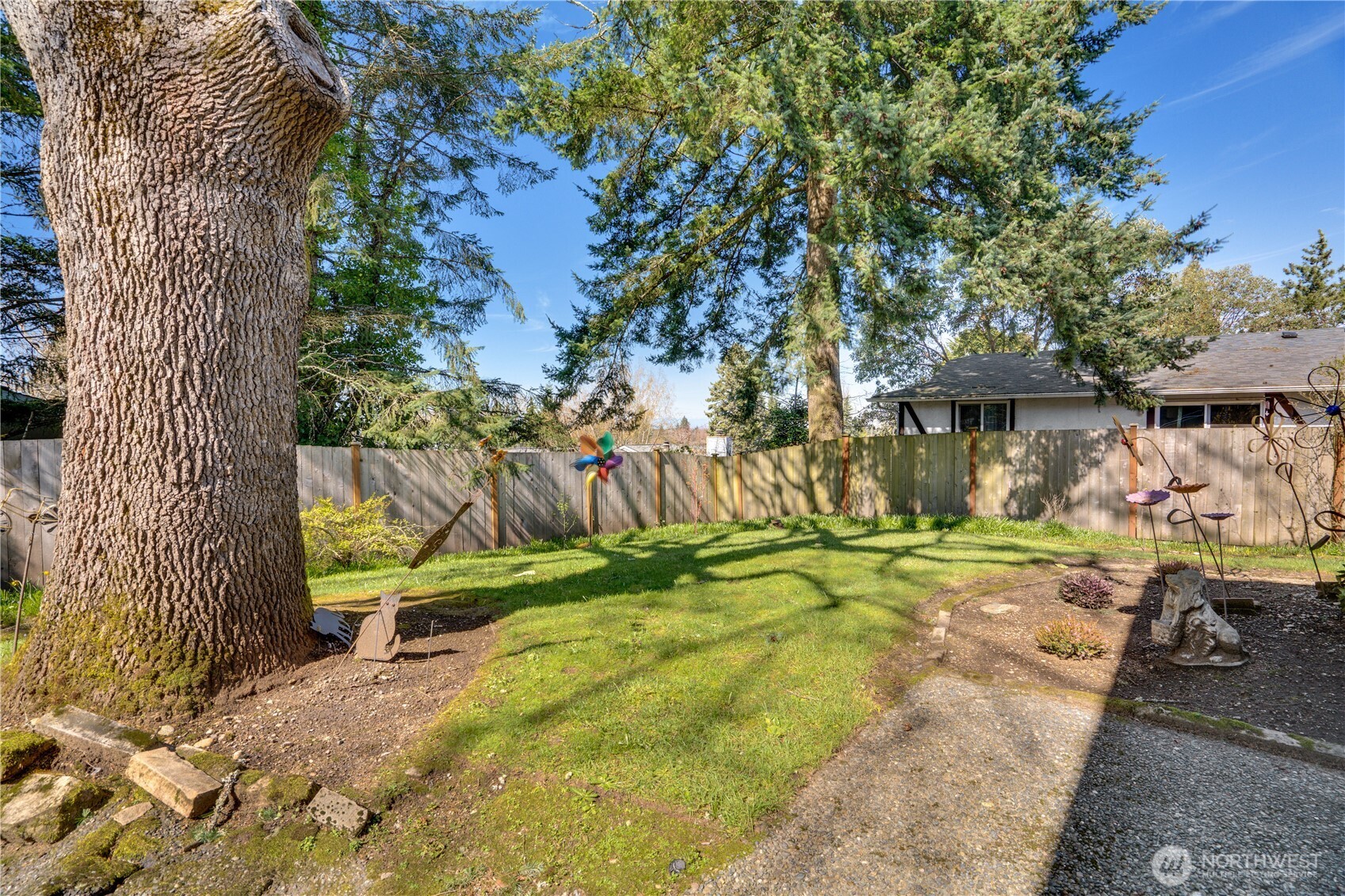 3023 Bridgeport Way W #B, University Place, WA 98466