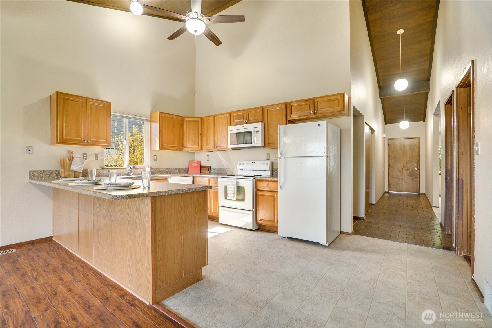 3023 Bridgeport Way W #B, University Place, WA 98466