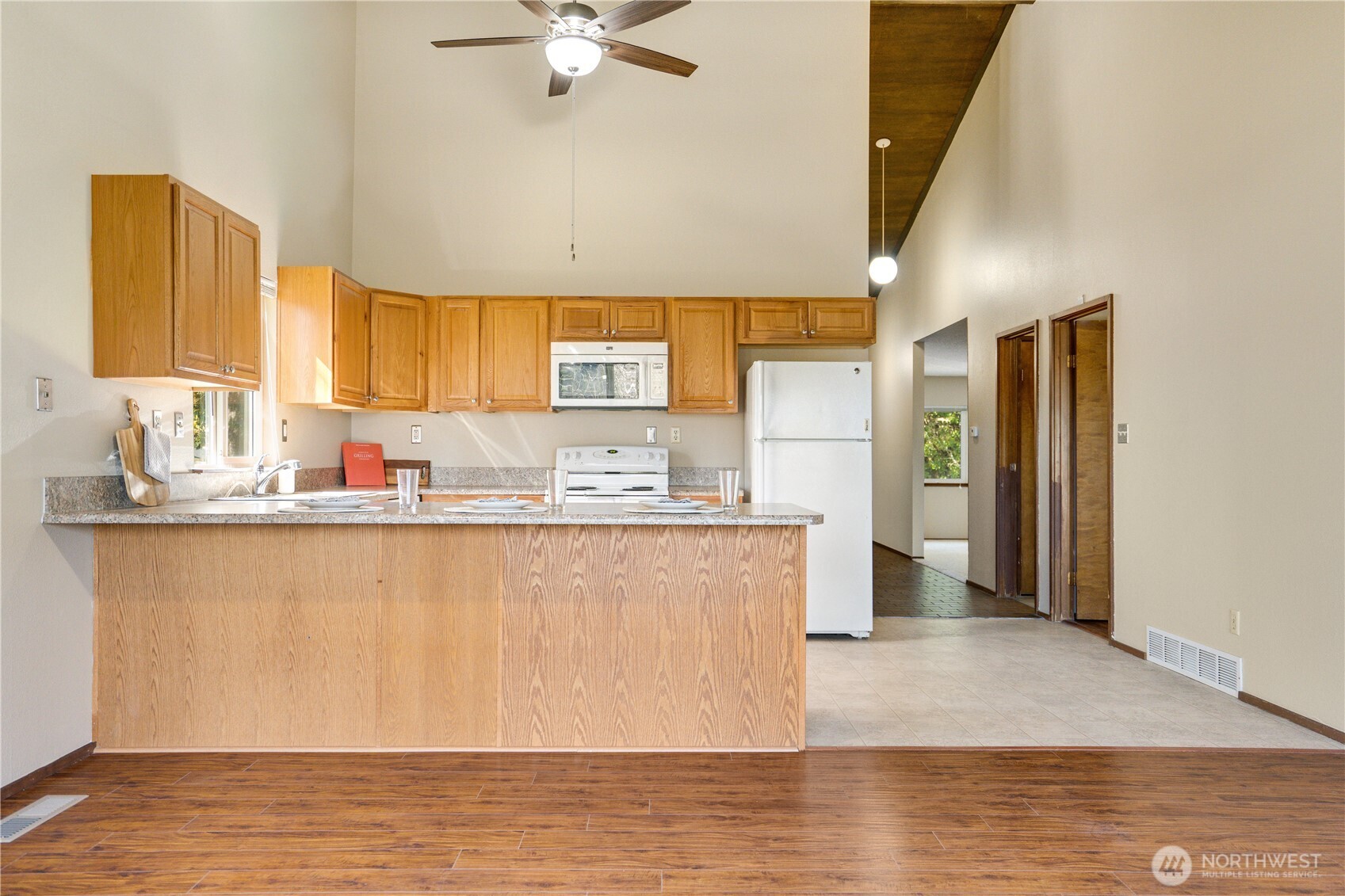 3023 Bridgeport Way W #B, University Place, WA 98466