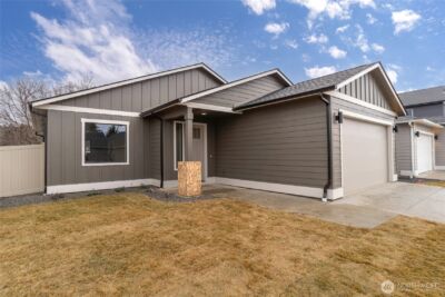 573 S Perry Avenue #Lot 4, East Wenatchee, WA 98802