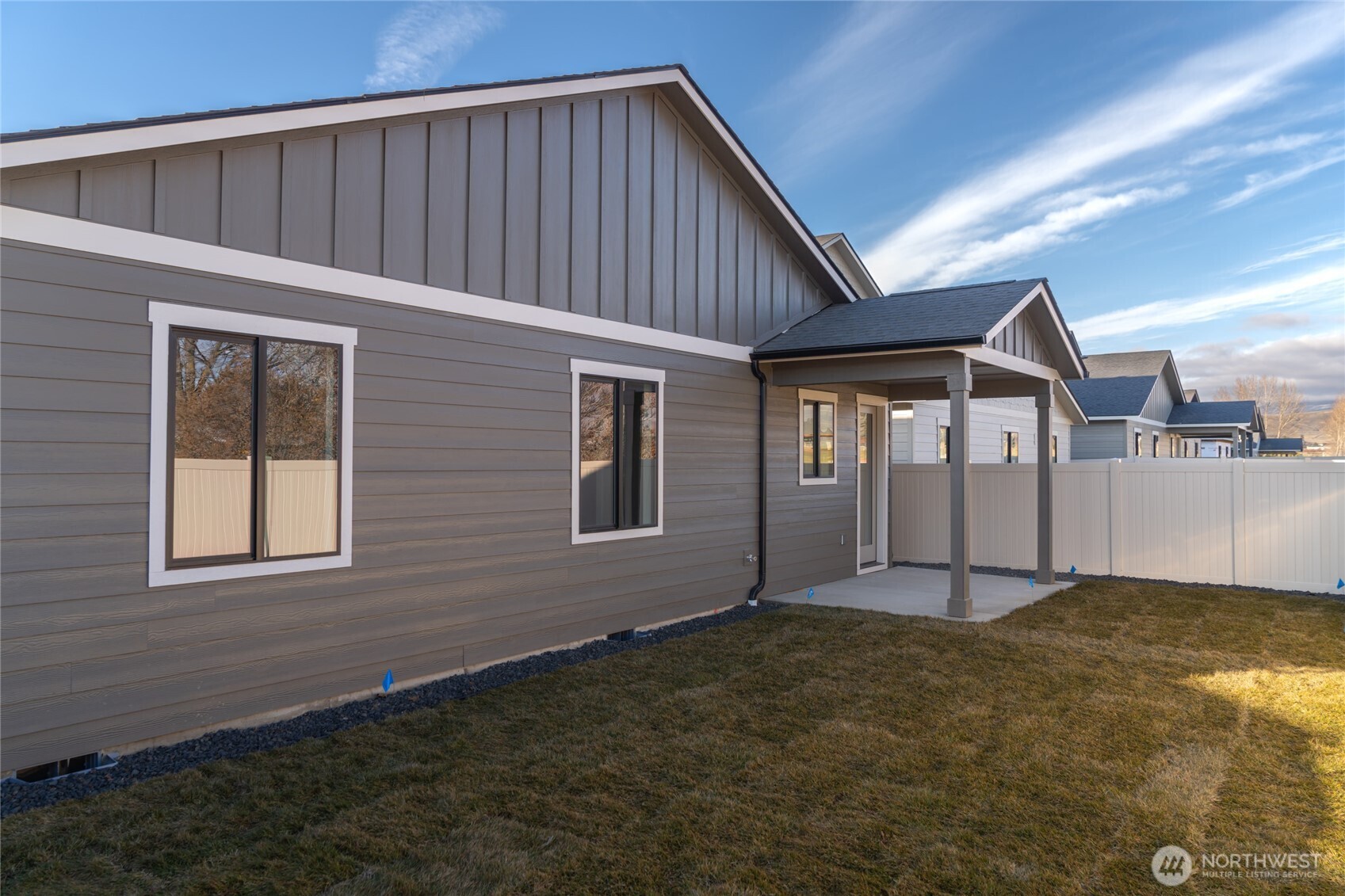 573 S Perry Avenue #Lot 4, East Wenatchee, WA 98802