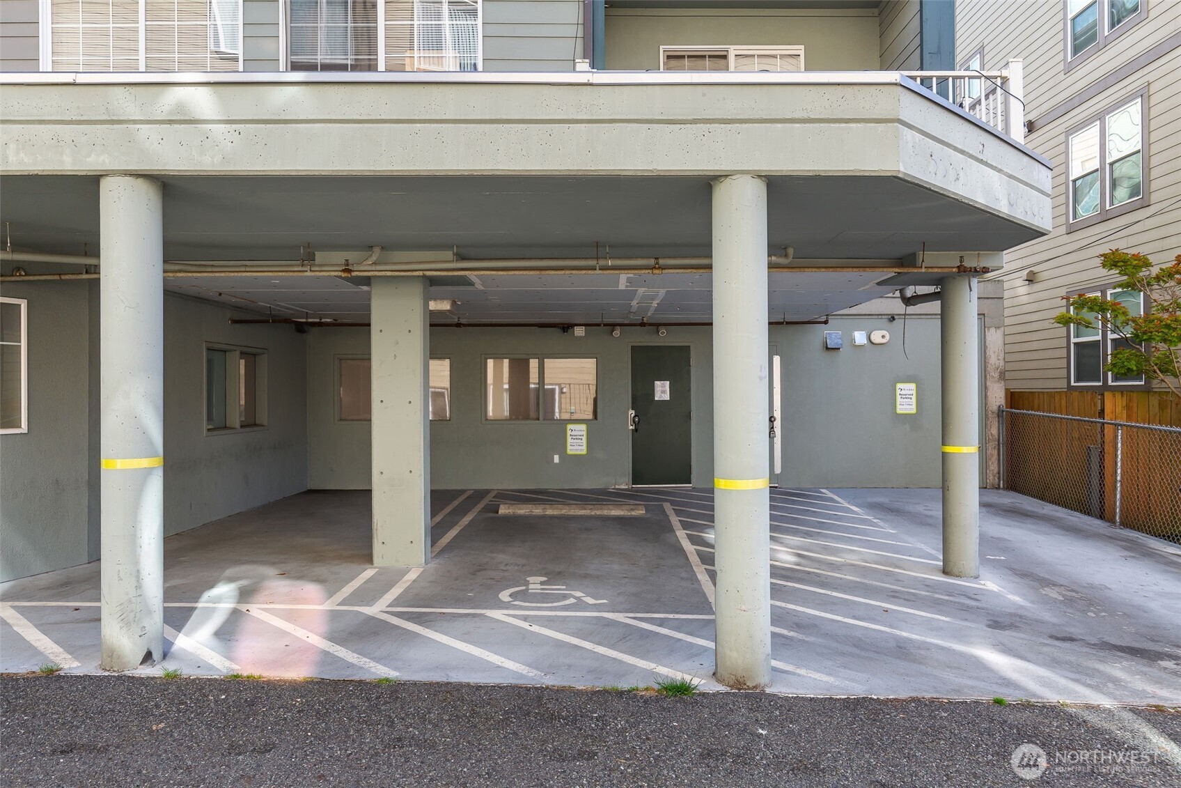 7301 5th Avenue NE #Unit A, Seattle, WA 98115