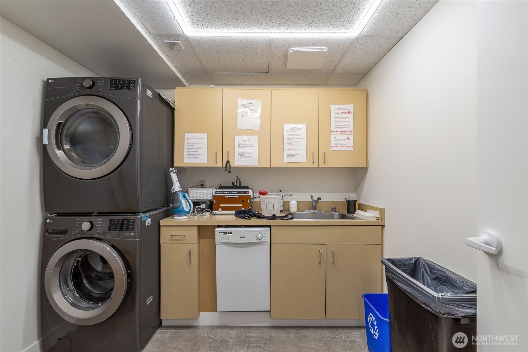 7301 5th Avenue NE #Unit A, Seattle, WA 98115