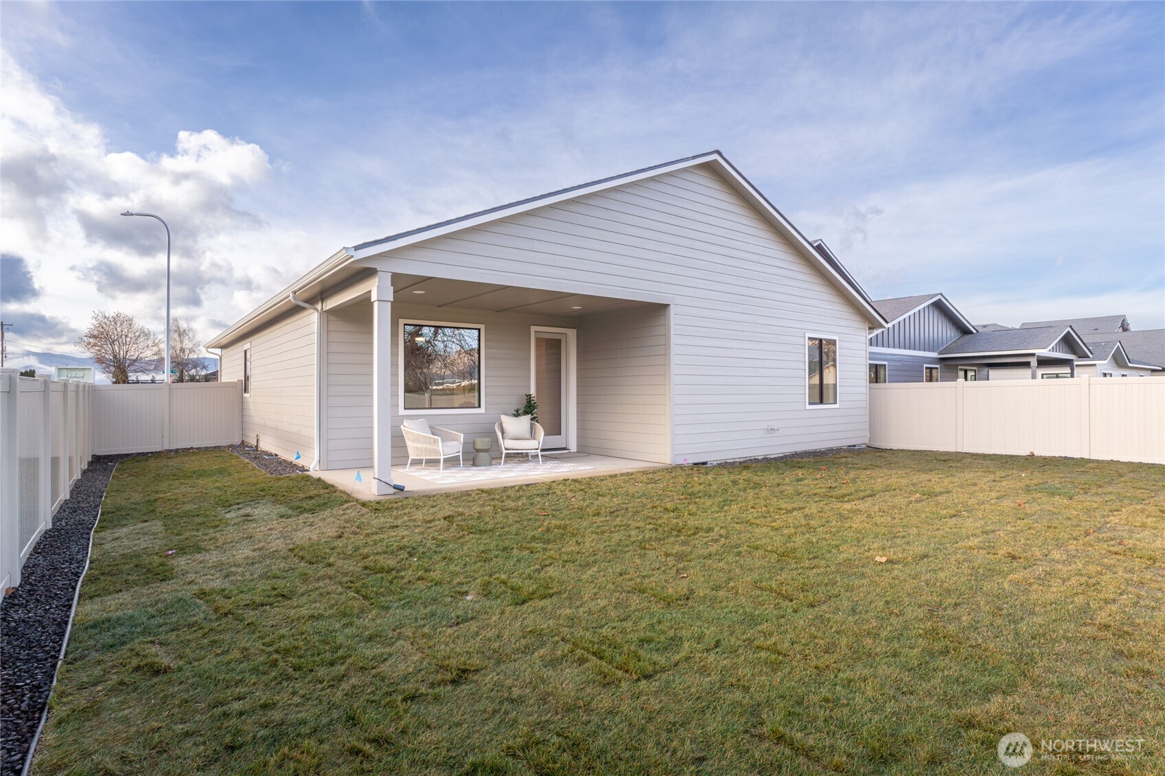 544 S Oasis Loop #Lot 21, East Wenatchee, WA 98802