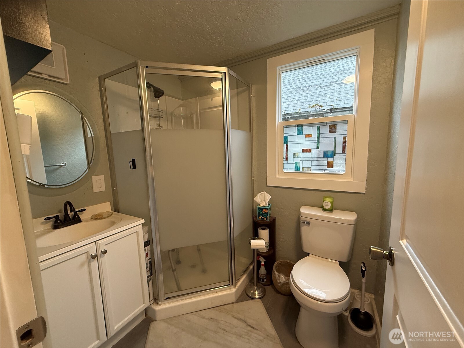 919 Pacific Avenue , Bremerton, WA 98337