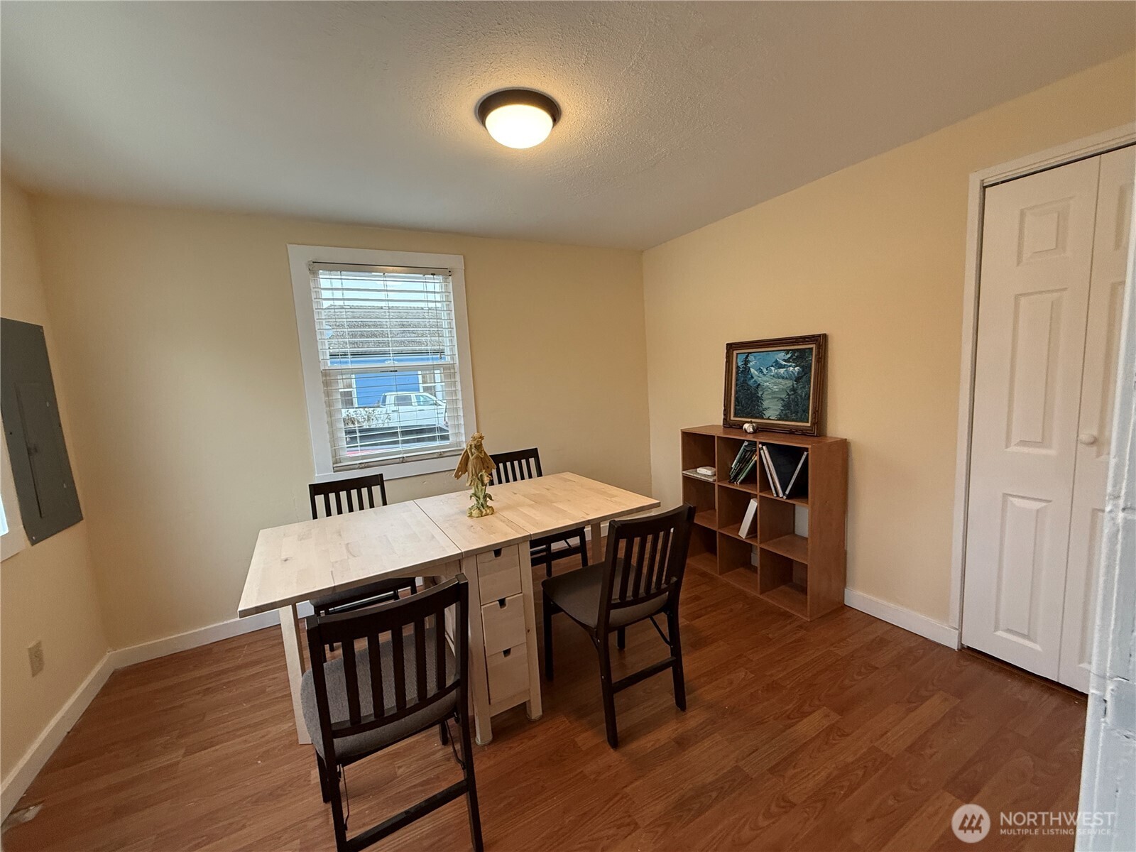 919 Pacific Avenue , Bremerton, WA 98337