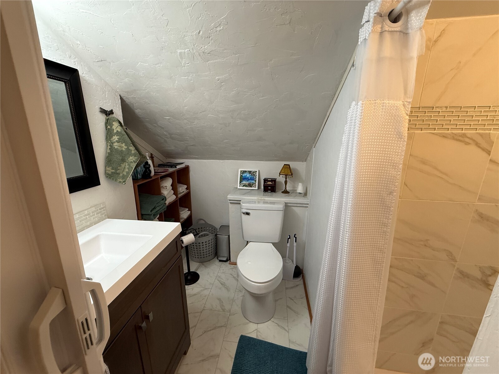 919 Pacific Avenue , Bremerton, WA 98337