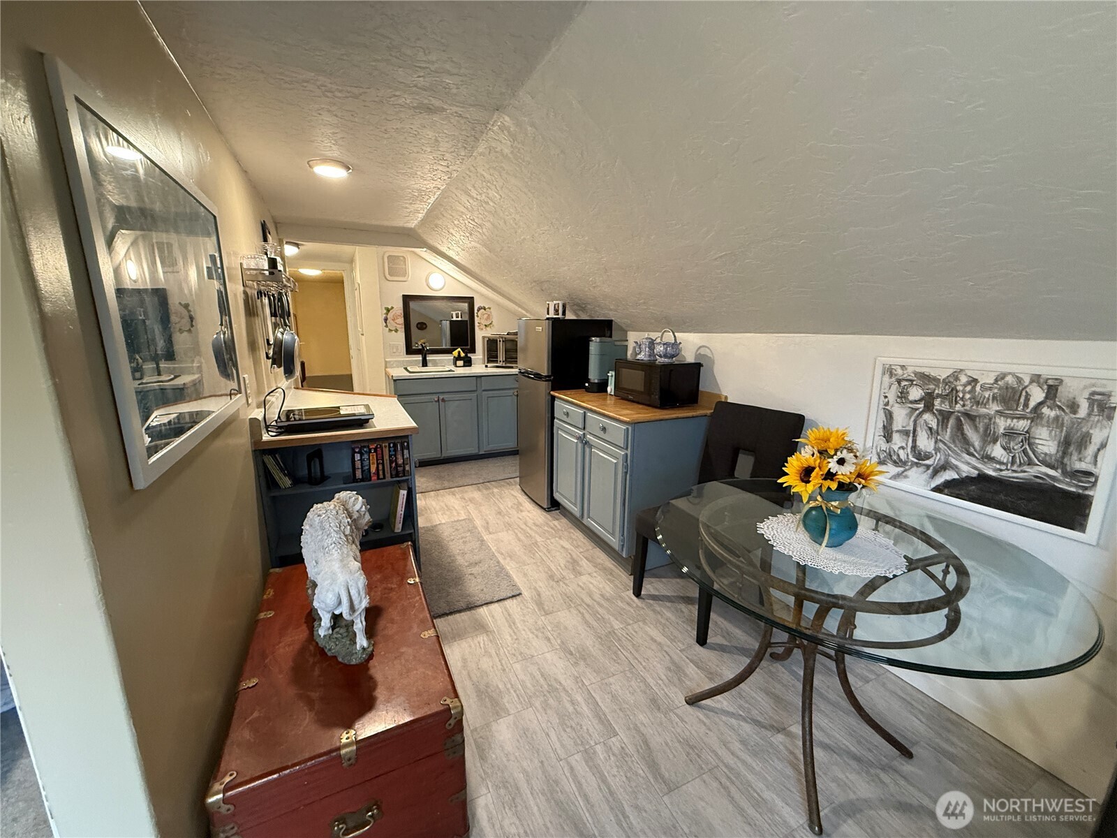 919 Pacific Avenue , Bremerton, WA 98337