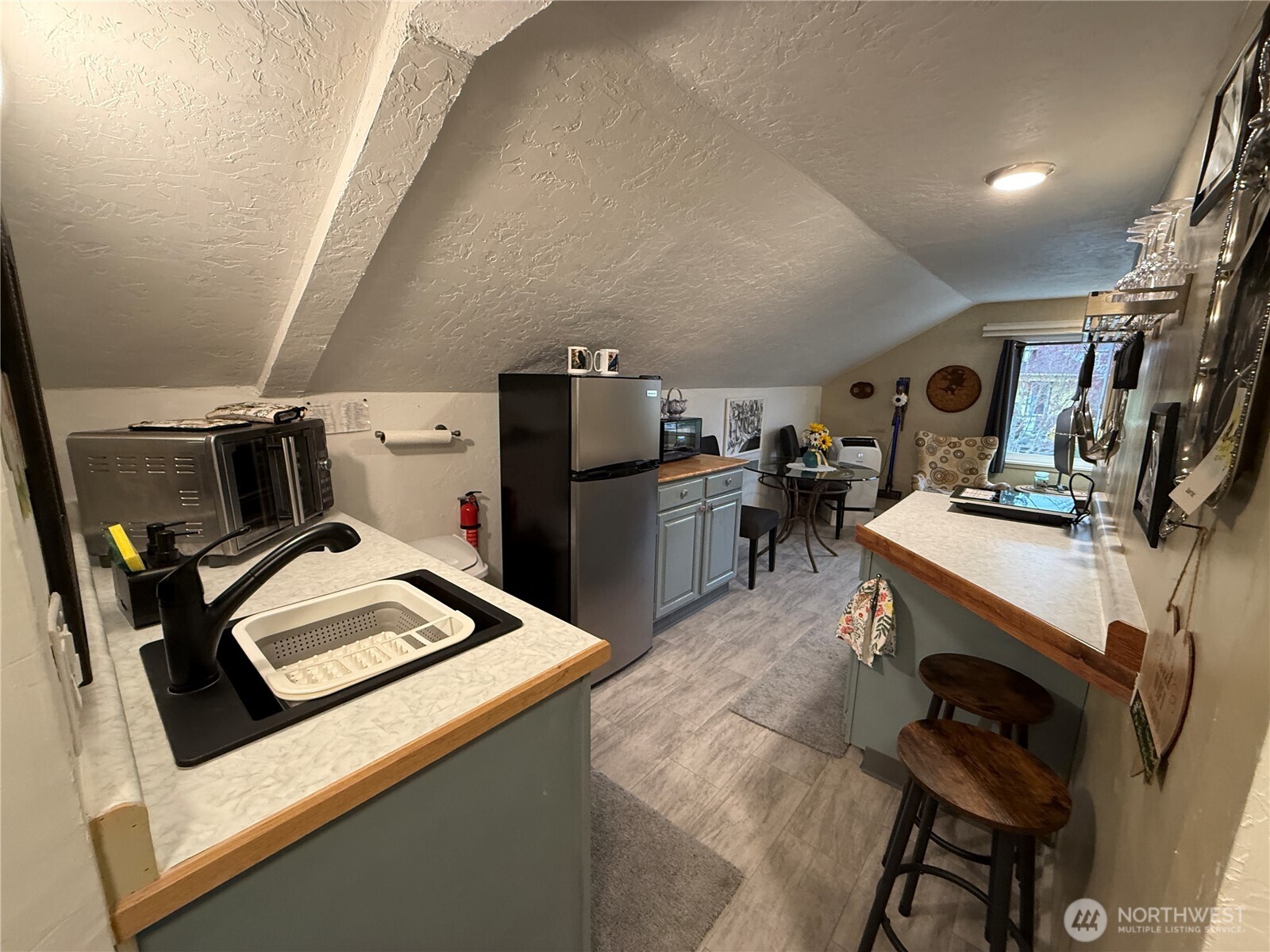 919 Pacific Avenue , Bremerton, WA 98337