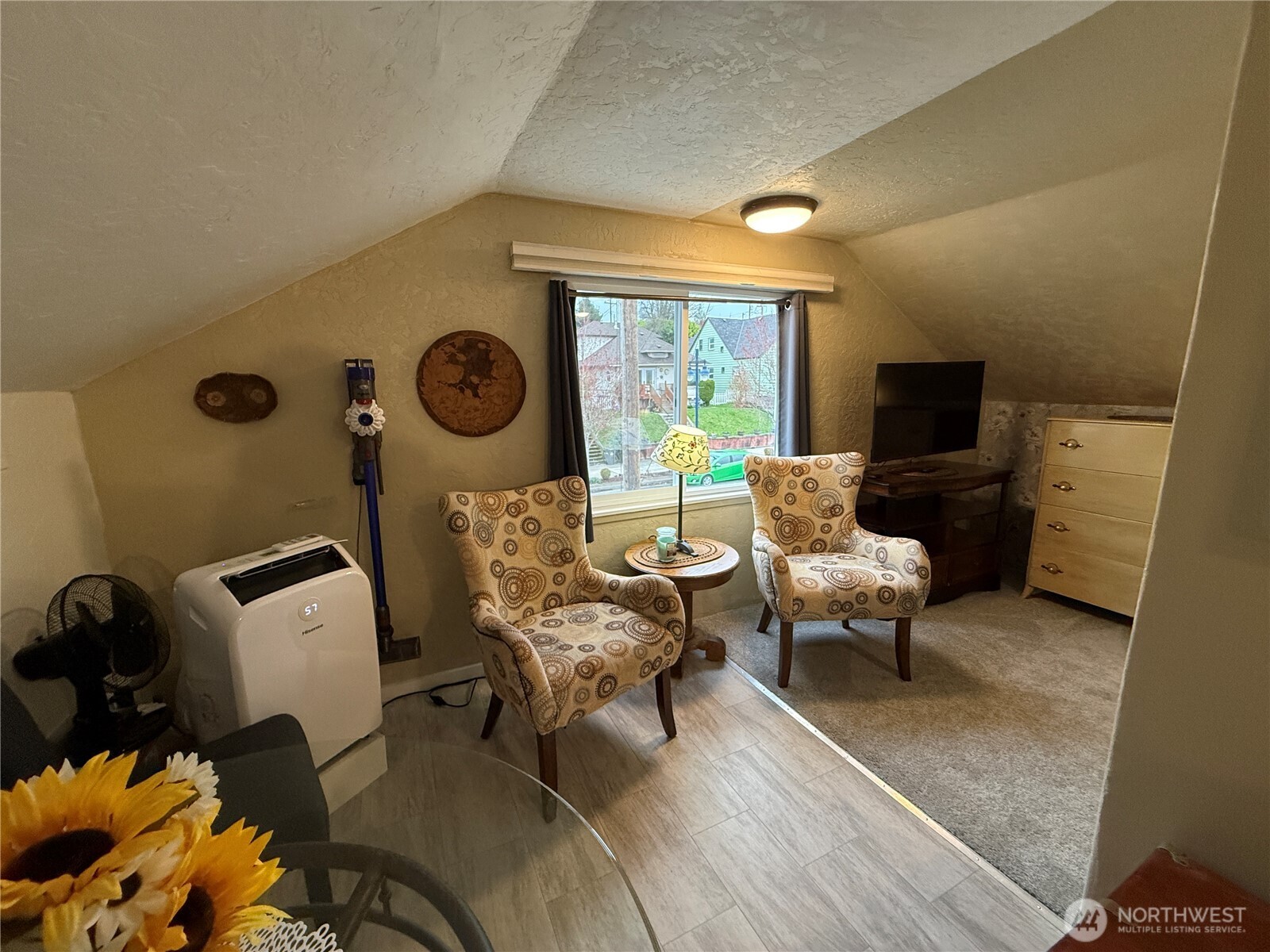 919 Pacific Avenue , Bremerton, WA 98337