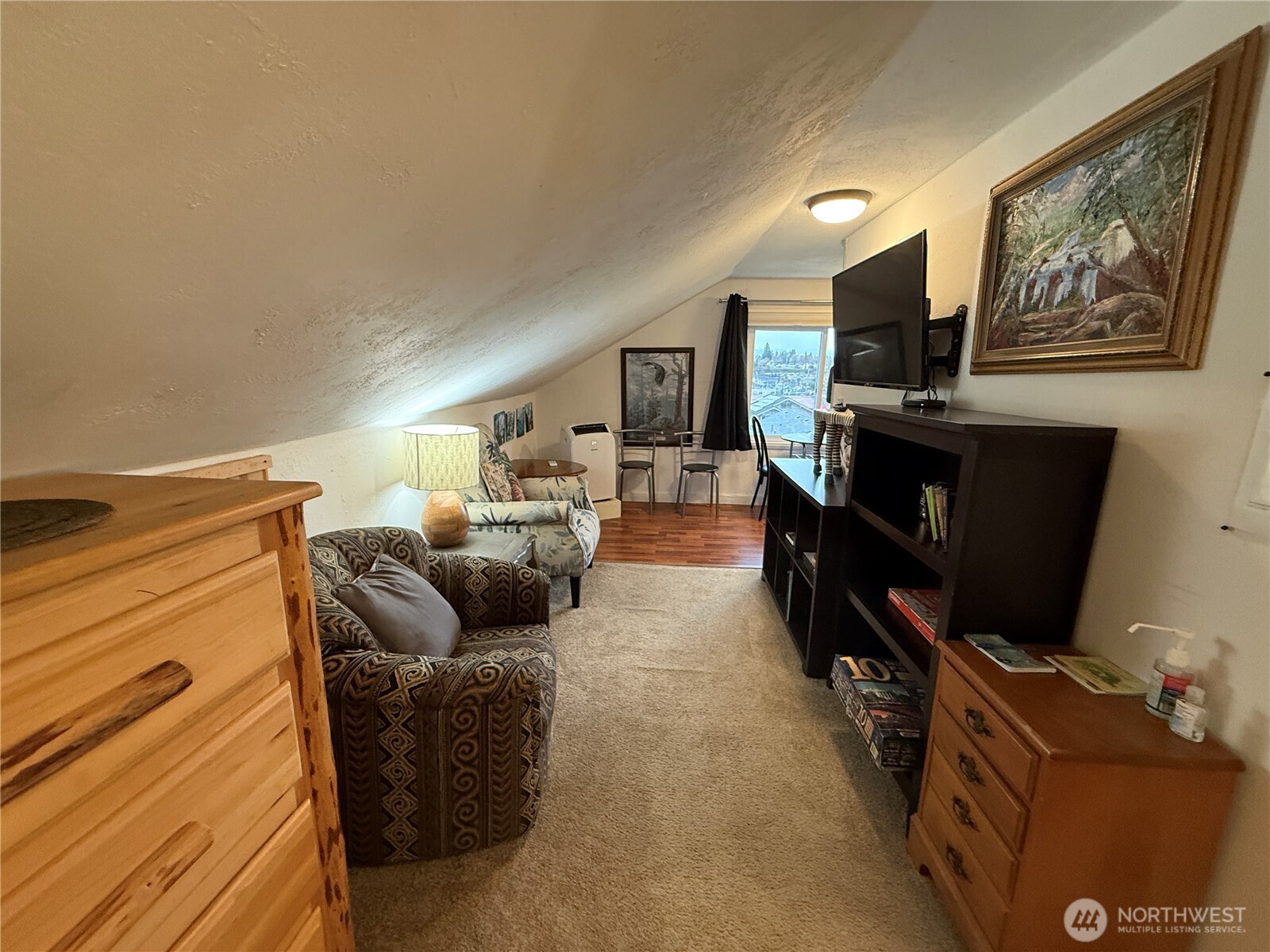 919 Pacific Avenue , Bremerton, WA 98337