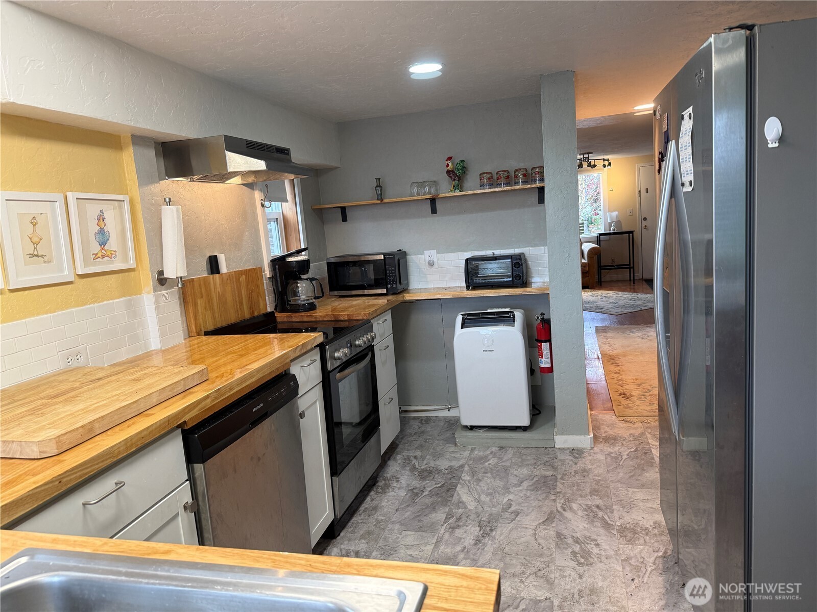 919 Pacific Avenue , Bremerton, WA 98337