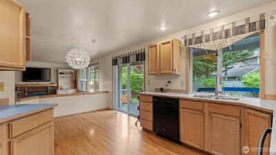 24609 SE 45th Way , Issaquah, WA 98029 - Photo 18