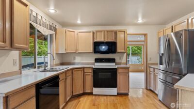 24609 SE 45th Way , Issaquah, WA 98029 - Photo 19