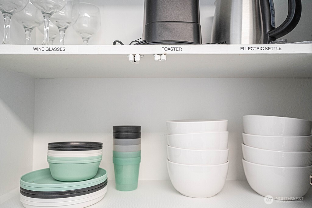 4027 Beach Drive SW #1, Seattle, WA 98116