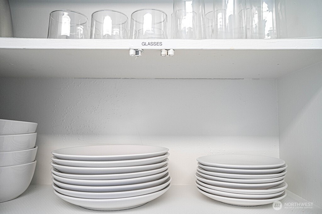 4027 Beach Drive SW #1, Seattle, WA 98116