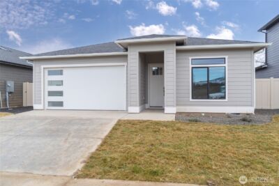 579 S Perry Avenue #Lot 3, East Wenatchee, WA 98802