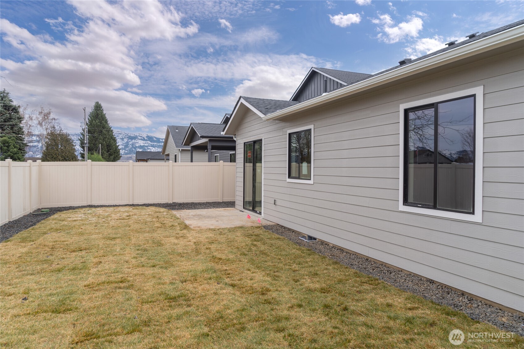 579 S Perry Avenue #Lot 3, East Wenatchee, WA 98802
