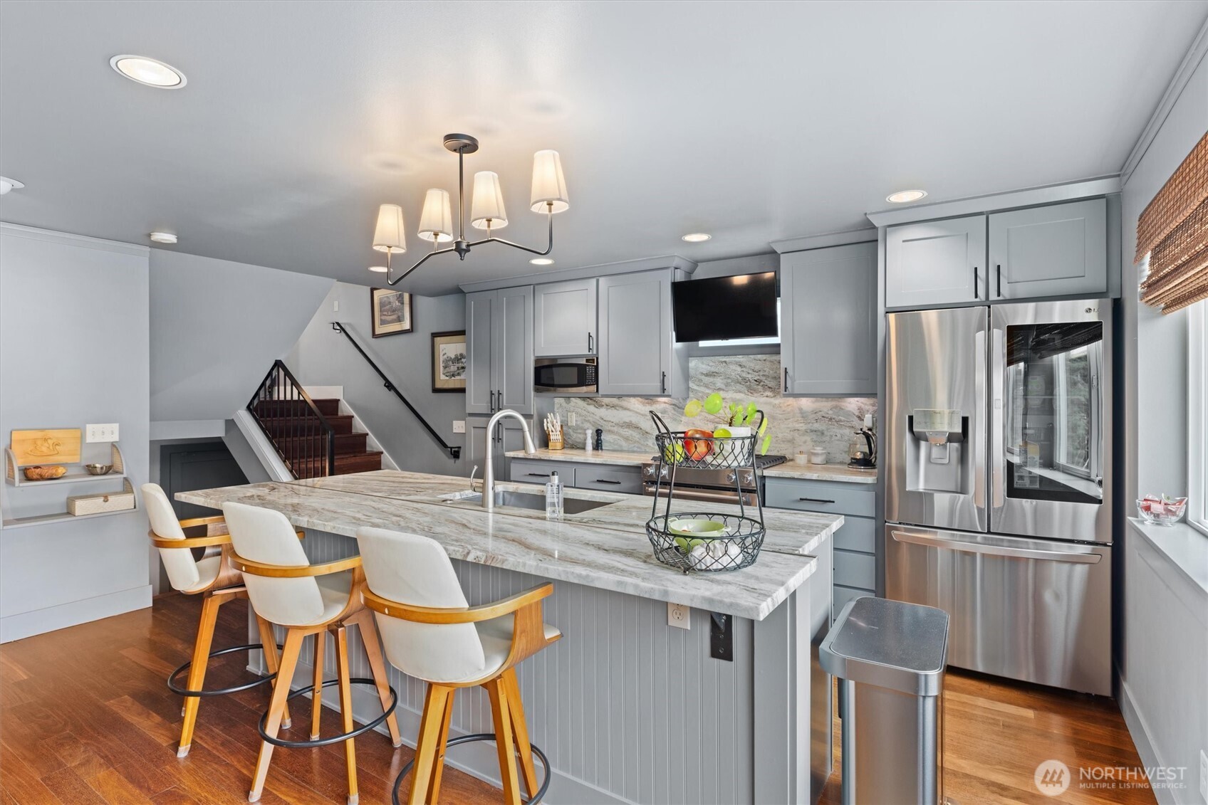 3414 33rd Avenue SW, Seattle, WA 98126