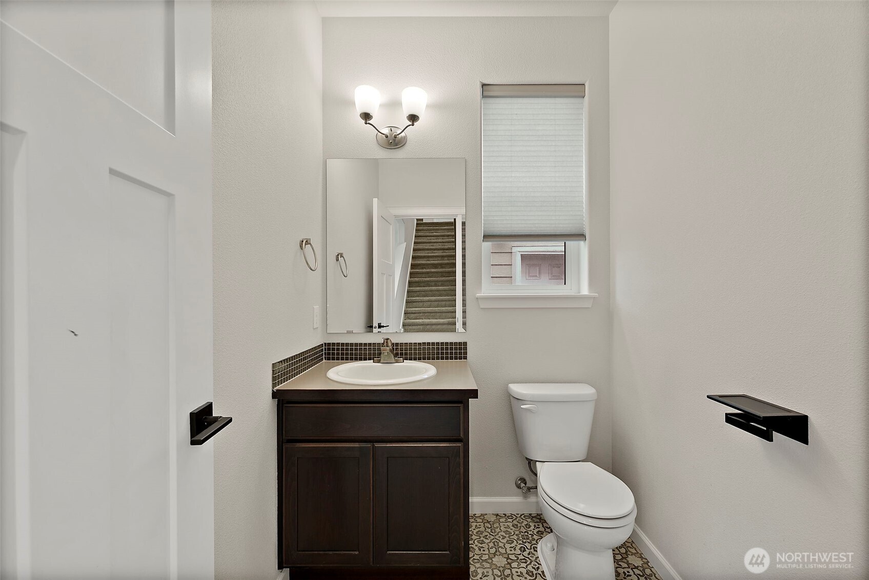 806 Mandee Street SE, Lacey, WA 98513