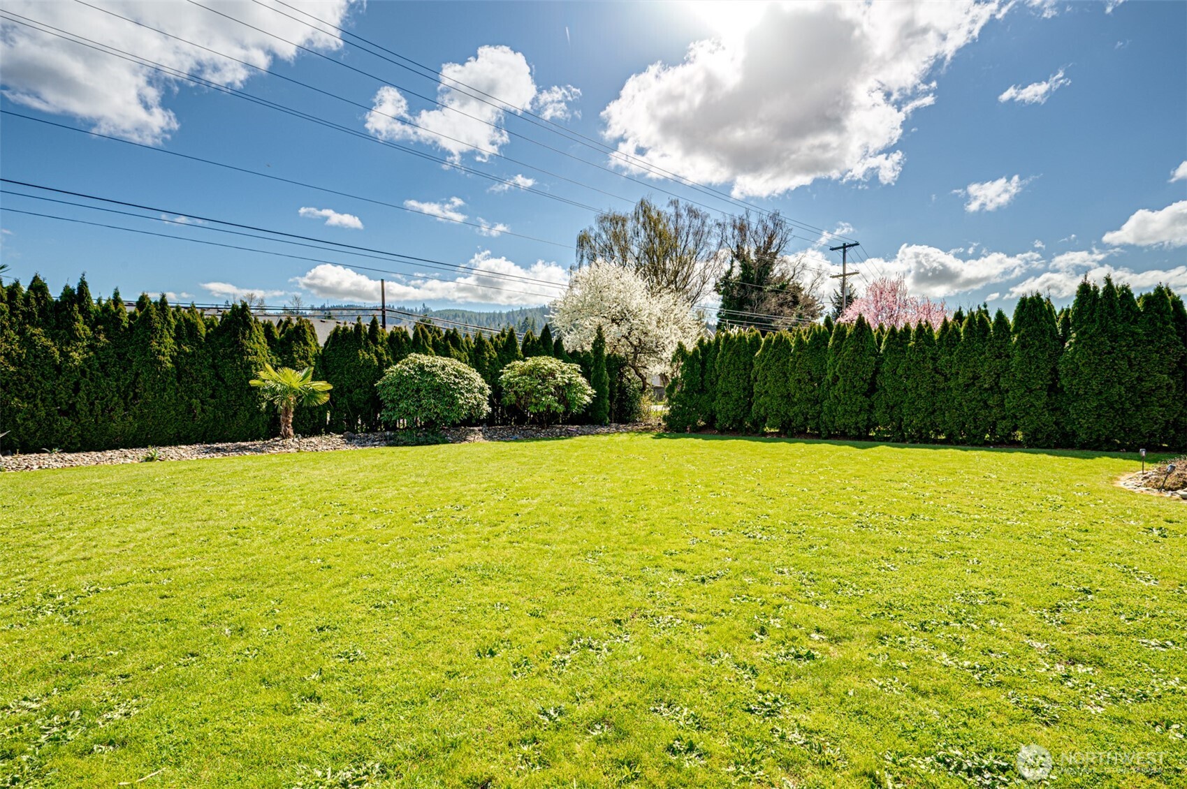 2126 Lewis River Road , Woodland, WA 98674