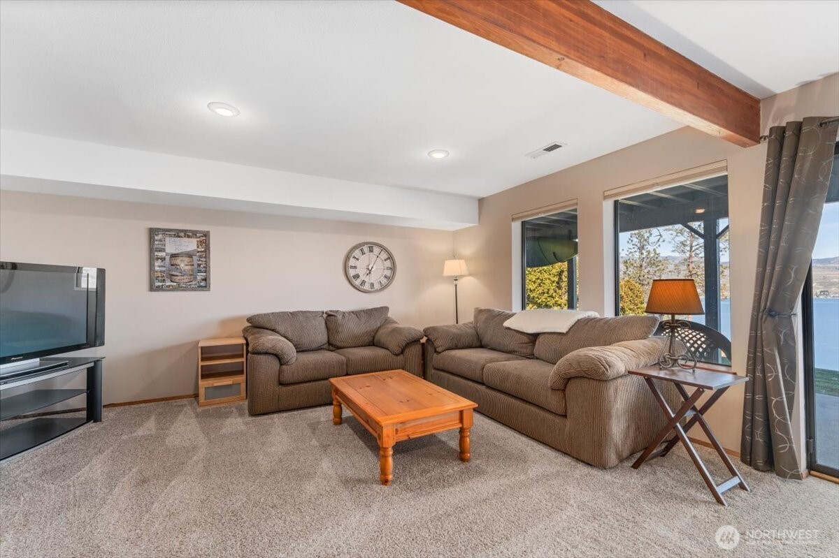 4056 Lakeveiw Place #1-A, Chelan, WA 98816