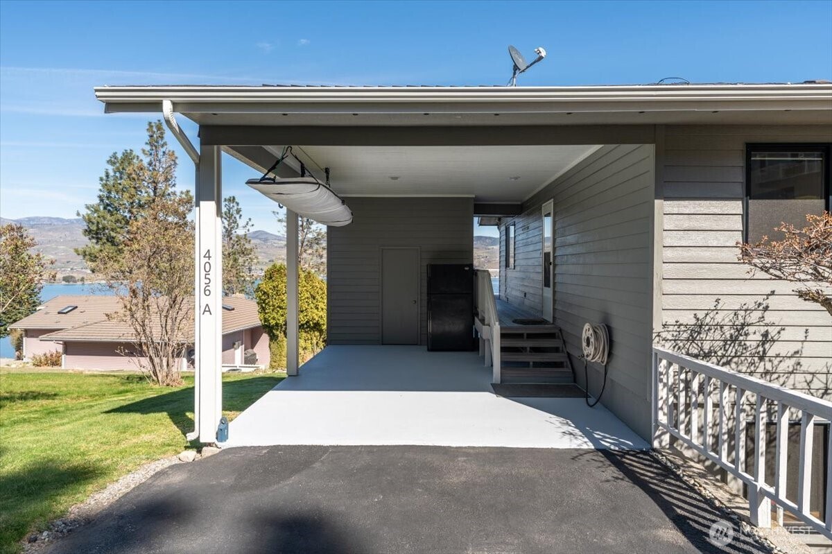 4056 Lakeveiw Place #1-A, Chelan, WA 98816