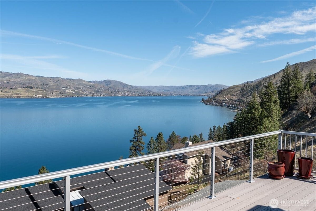 4056 Lakeveiw Place #2-B, Chelan, WA 98816