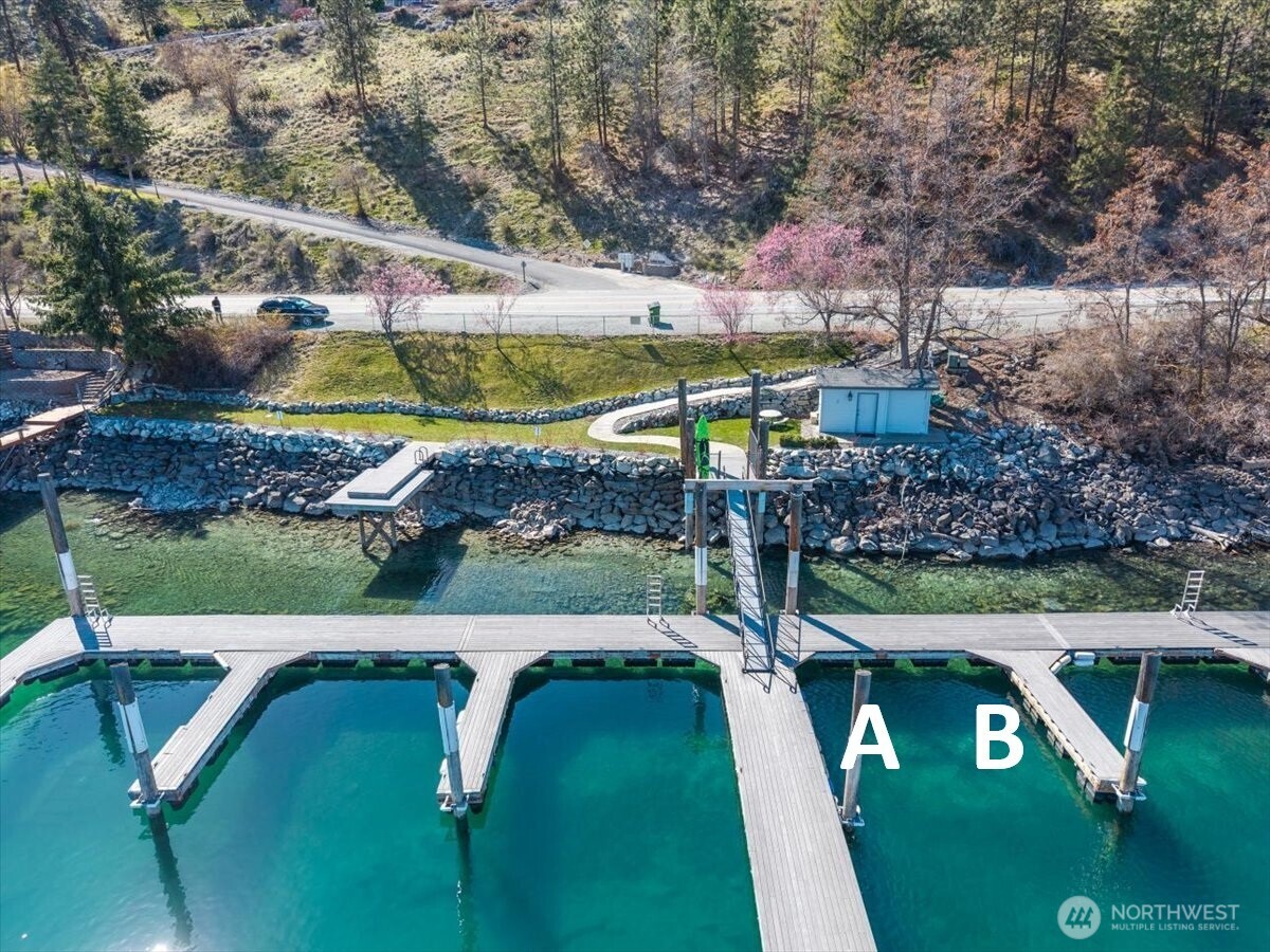 4056 Lakeveiw Place #2-B, Chelan, WA 98816