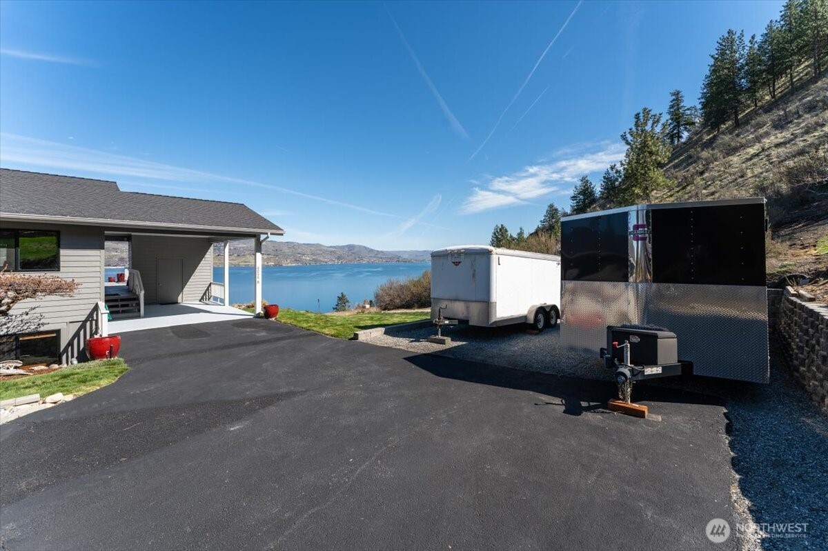 4056 Lakeveiw Place #2-B, Chelan, WA 98816