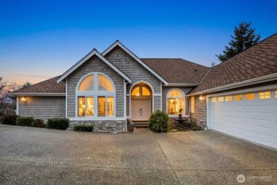 1665 204th Avenue NE, Sammamish, WA 98074 - Photo 2