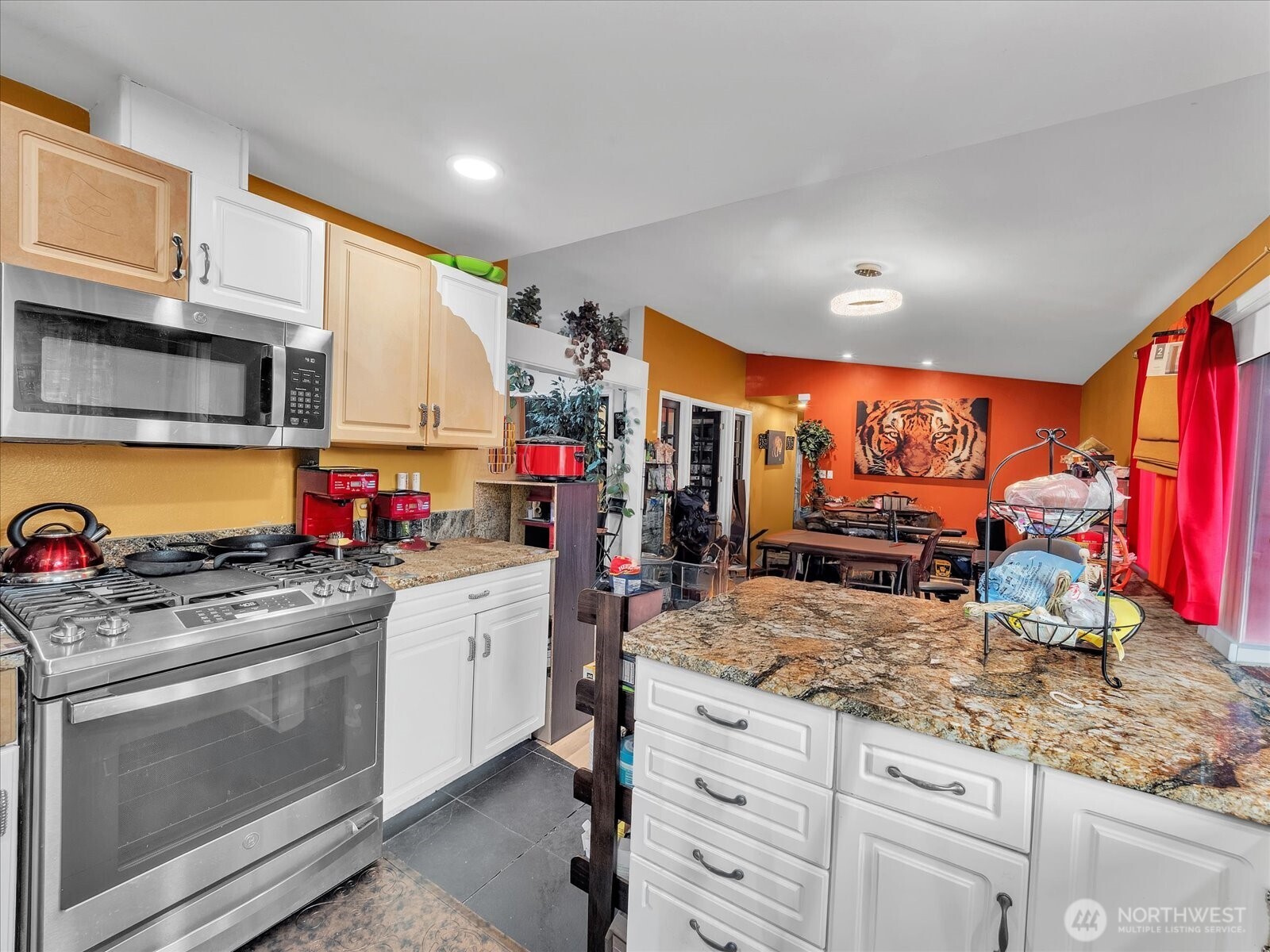 10030 51st Avenue S, Seattle, WA 98178